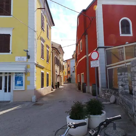 House And Apts In Istrien 9879 * Poreč